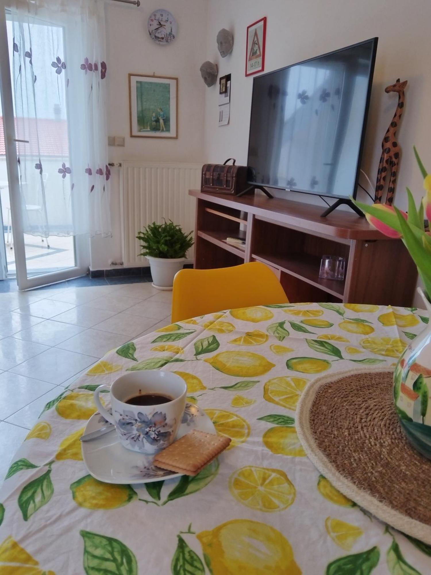 Apartment Ljudmila Vodice Exterior foto